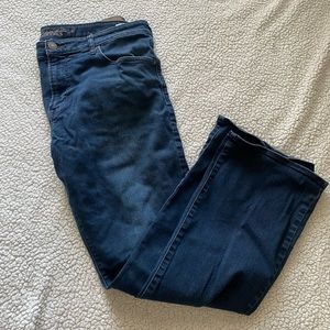 🌱3/$15 Men’s American Eagle 🦅 Dark Wash 38x32 Jeans